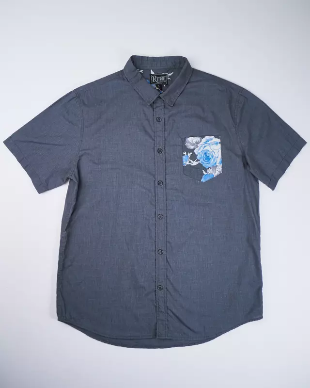 Grey Floral-Pocket Short-Sleeve Button-Up Shirt
