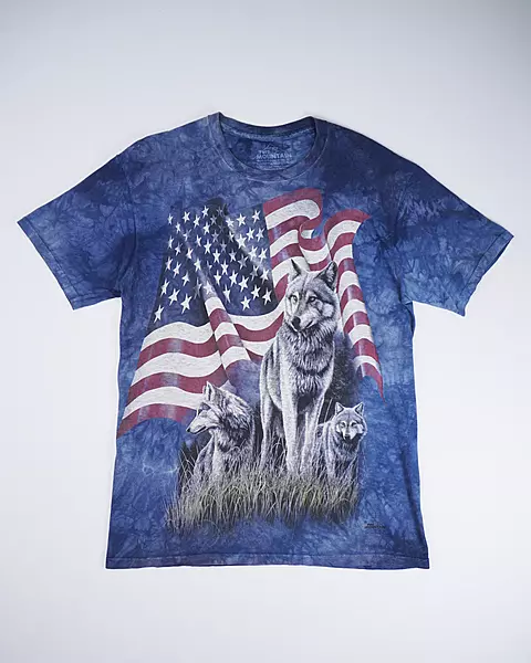 Blue Cloud-Wash American Flag Wolves Graphic T-Shirt