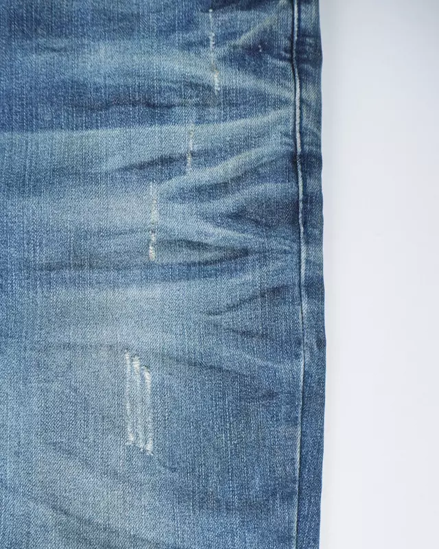 Light Vintage-Wash Cropped Demin Jeans