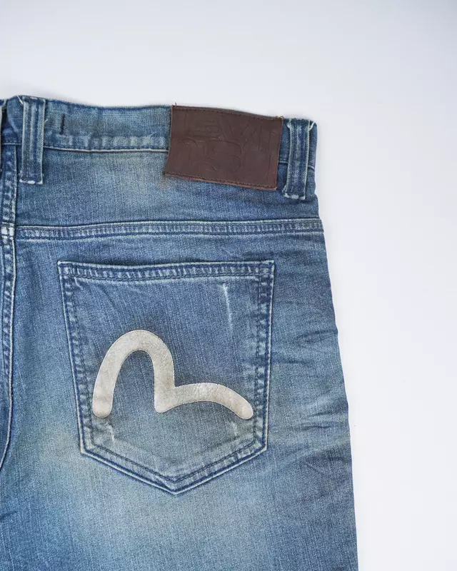 Light Vintage-Wash Cropped Demin Jeans