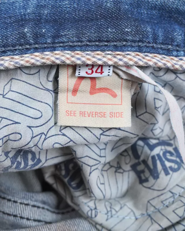 Light Vintage-Wash Cropped Demin Jeans