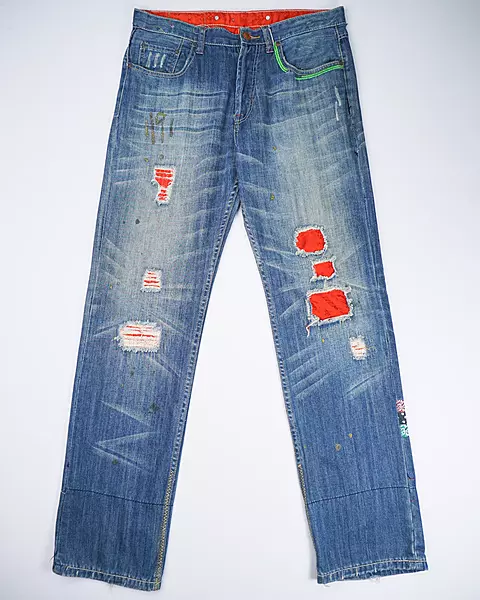 Medium Wash Red-Underlay Distressed 501-Style Demin Jeans