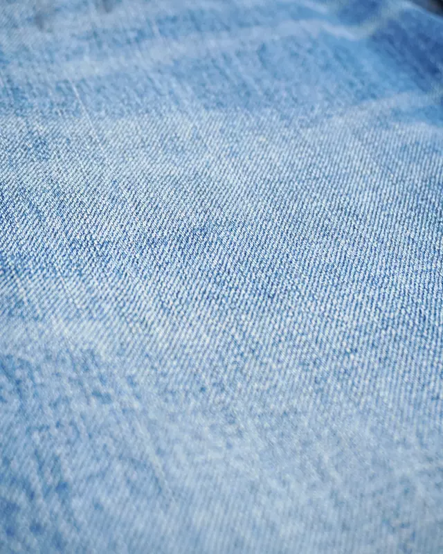 Light Wash Distressed Graphic-Embroidery 501-Style Denim Jeans