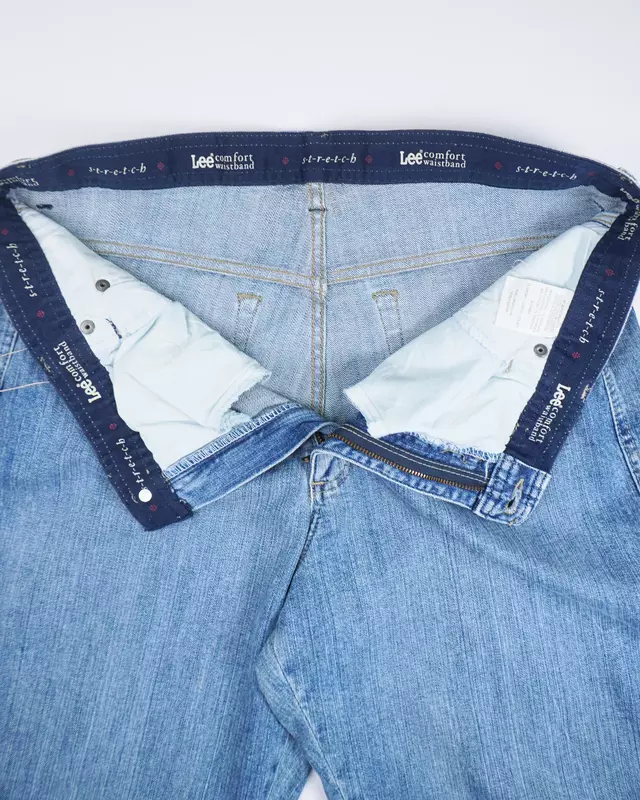 Light Wash Comfort-Waistband Straight Jeans