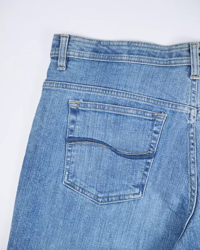 Light Wash Comfort-Waistband Straight Jeans