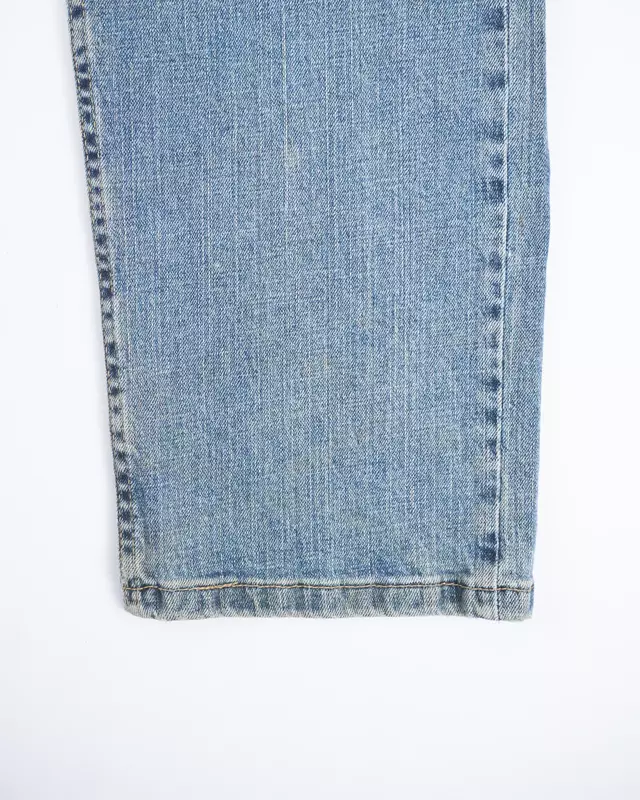 Light Wash Distressed Knee-Rip Relaxed-Fit Jeans