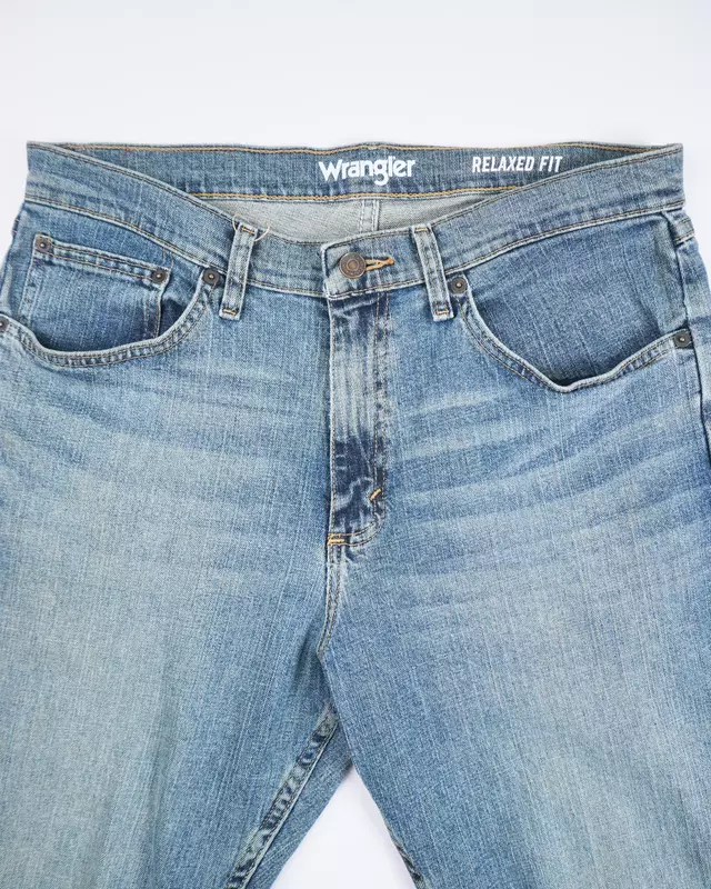 Light Wash Distressed Knee-Rip Relaxed-Fit Jeans