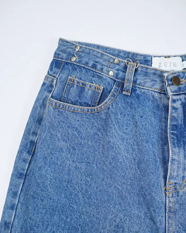 Medium Wash Distressed Knee-Slit Wide-Leg Jeans
