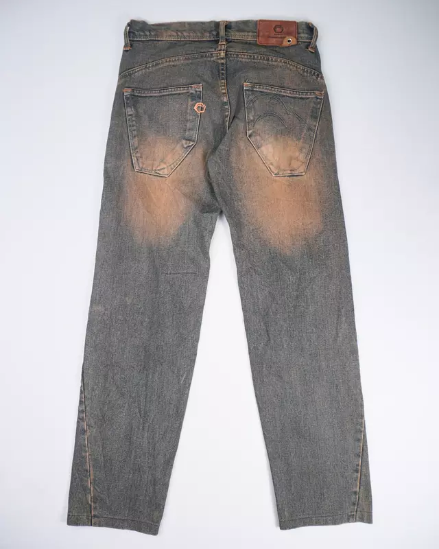 Mud-Wash Tinted Twist-Seam Straight Jeans