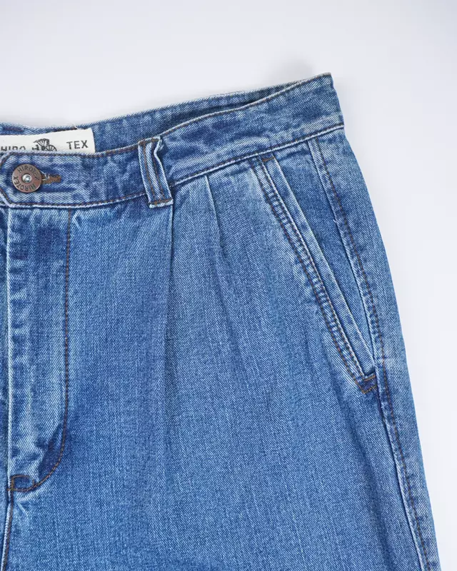 Medium Wash Pleated-Front Wide-Leg Denim Jeans