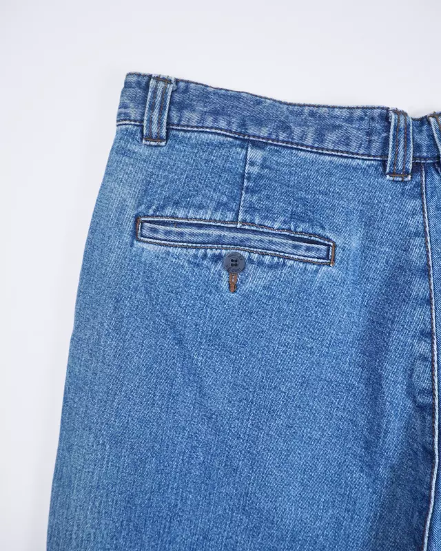 Medium Wash Pleated-Front Wide-Leg Denim Jeans